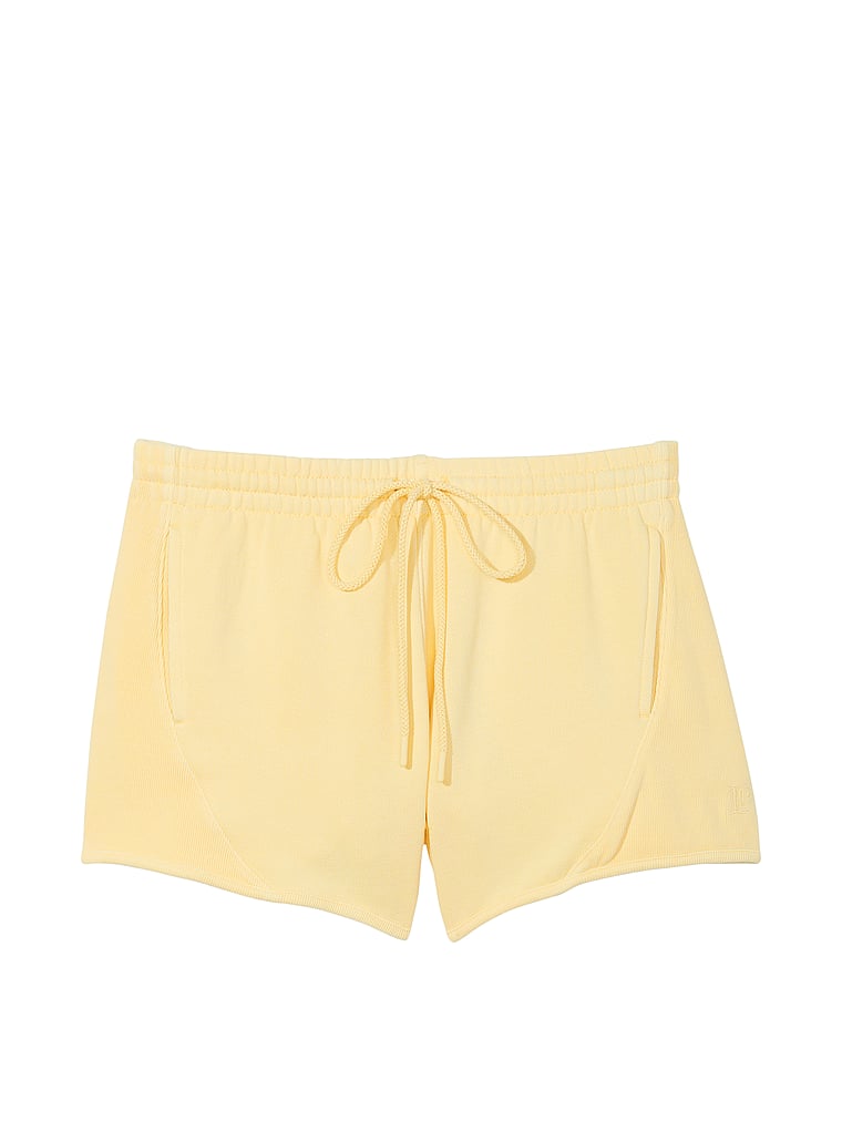 PINK Ivy Fleece-Shorts mit abgerundetem Saum, offModelFront, 4 of 4
