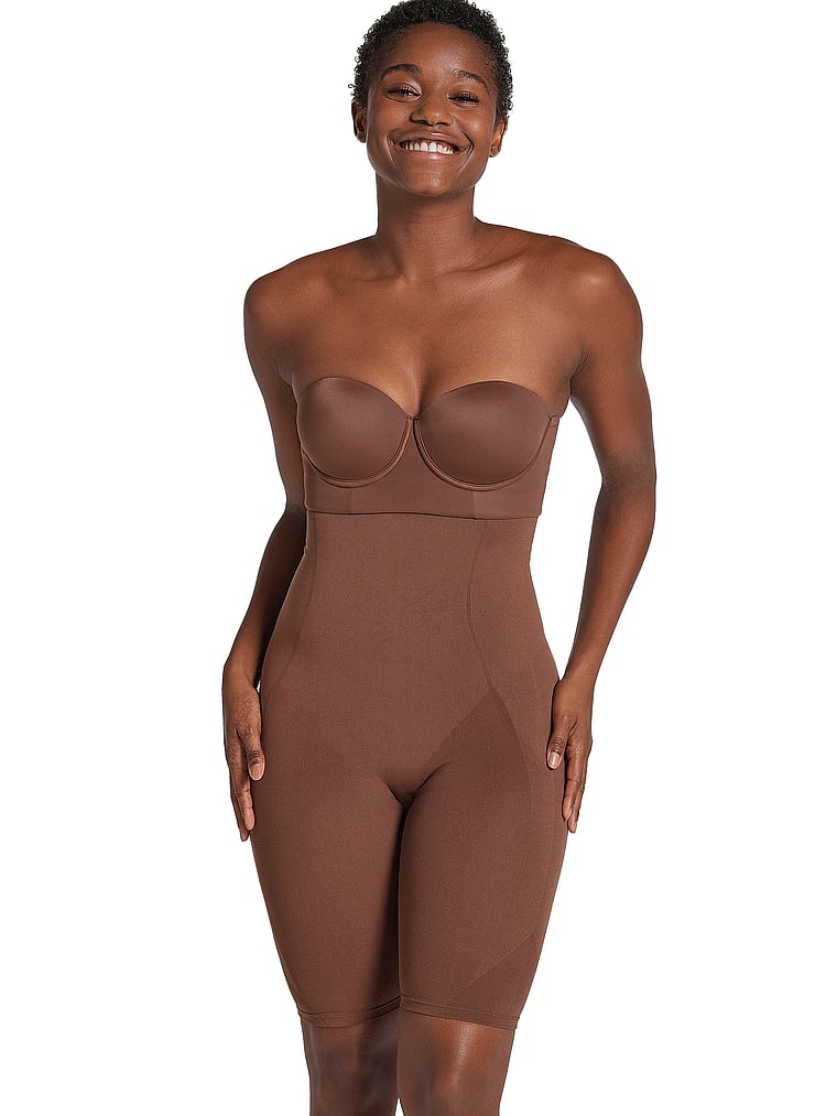 Victoria's Secret, Leonisa Shapewear Unsichtbare, figurformende Shorts mit extrahohem Bund und mittlerer Kompression, Braun, onModelFront, 1 of 3