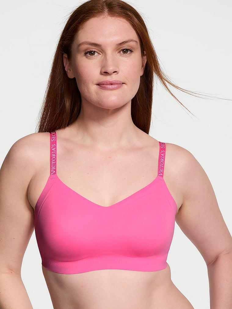 Victoria's Secret, Victoria's Secret Bare Leicht gefütterter, bequemer T-Shirt-BH, Hollywood-Rosa, onModelFront, 3 of 4 Katy ist 5'11" oder 180cm und trägt 36D oder L