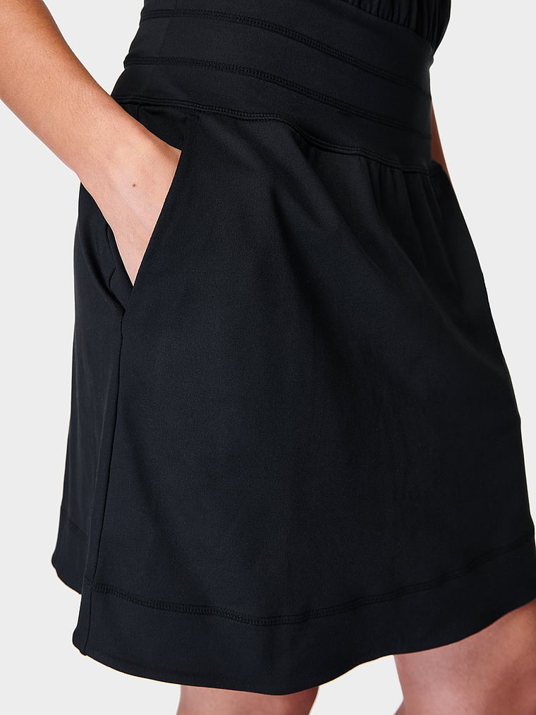 Victoria's Secret, Sweaty Betty Gaia Yoga-Kleid, onModelSide, 3 of 4