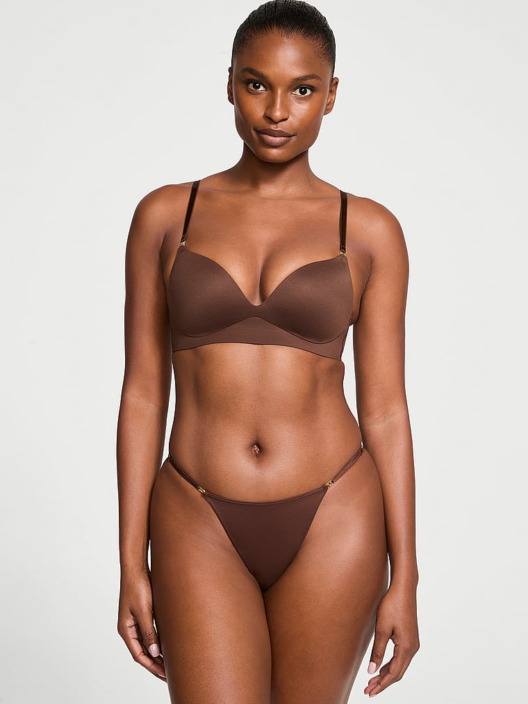 Victoria's Secret, Dream Angels Glatter, bügelloser Push-up-BH mit tiefem Ausschnitt, Ganache, onModelSide, 1 of 4 Tsheca ist 5'9" oder 175cm und trägt 34B oder S