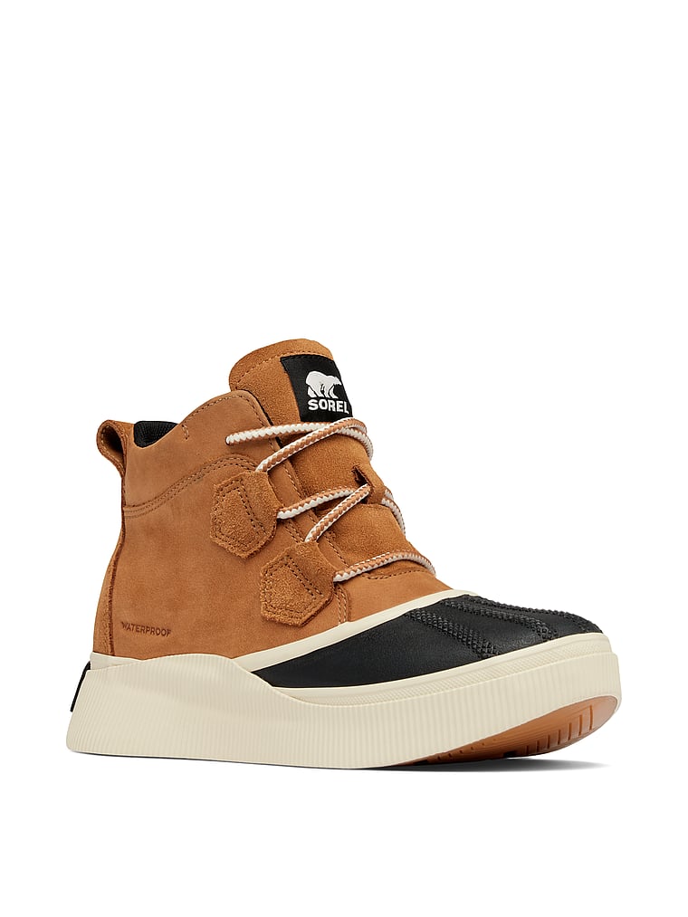 Sorel Out N About IV Klassische Stiefel, onModelFront, 1 of 2