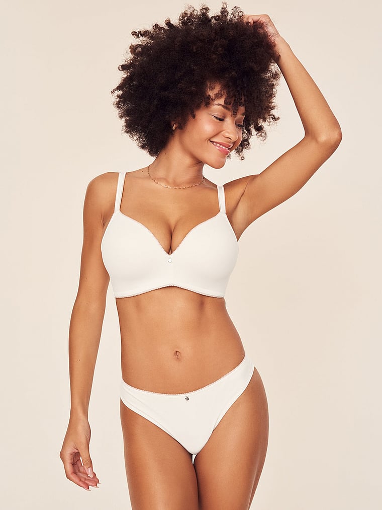 Victoria's Secret, Adore Me Jeanette Halbschalen-BH, onModelFront, 1 of 4