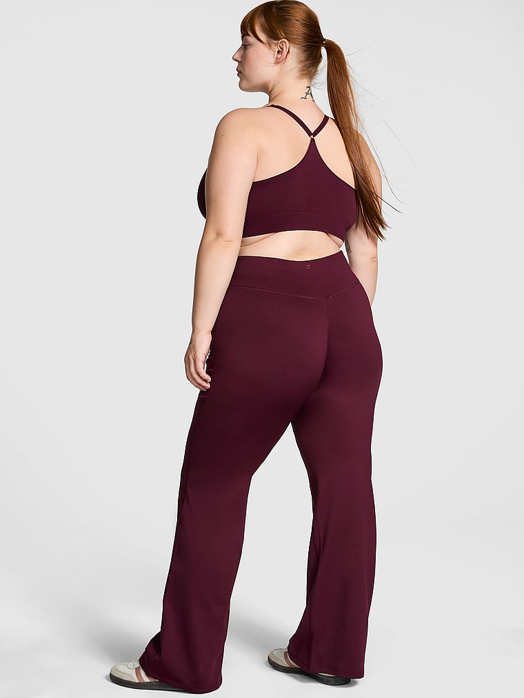 PINK Ausgestellte Winterleggings, Wildrose, onModelBack, 2 of 4 Lulu ist 5'7" oder 170cm und trägt L