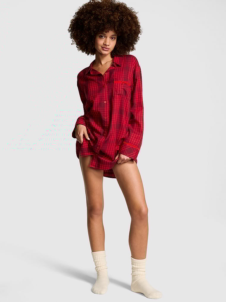 PINK Festliches Flanell-Schlafshirt mit Samtbesatz, Helles Zinnoberrot kariert, onModelFront, 1 of 3