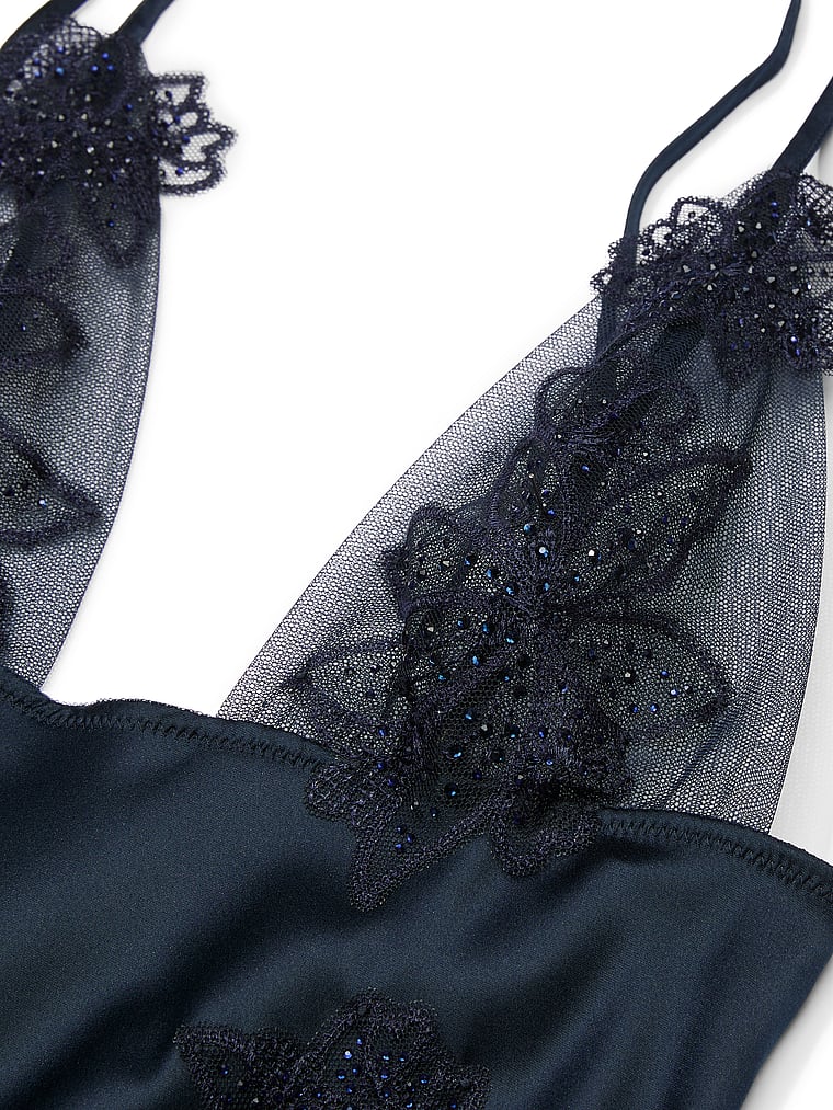 Victoria's Secret, Victoria's Secret Ziggy Glam Noir Mini-Negligé mit Triangeldesign, DUNKLE DÄMMERUNG, onModelBack, 2 of 4