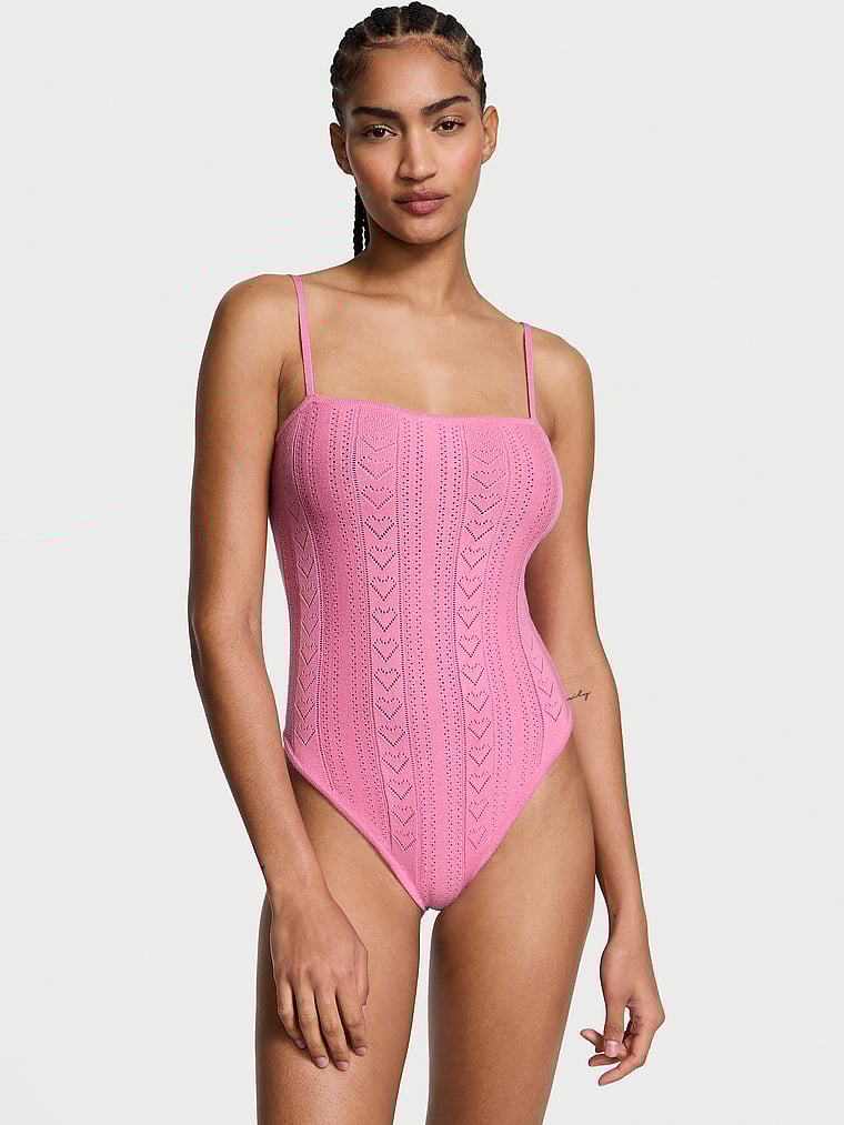 Victoria's Secret, Victoria's Secret Luxuriöser Body mit Pointelle-Herzmuster, Pretty Pink, onModelFront, 2 of 4