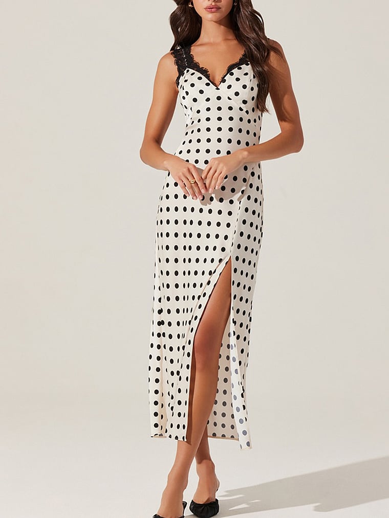 Victoria's Secret, Astr The Label Eirene Kleid, onModelFront, 1 of 4
