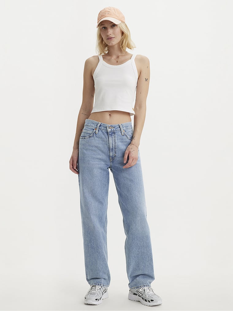 Victoria's Secret, Levi's Levi's® Dad-Jeans für Damen, onModelFront, 1 of 4