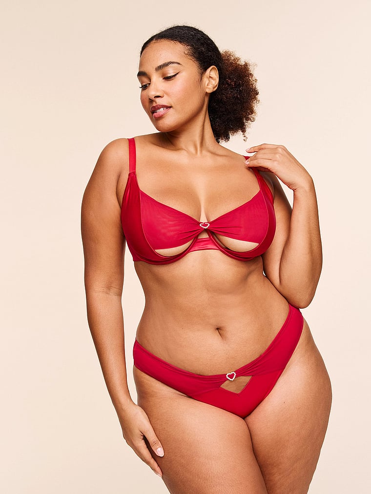 Victoria's Secret, Adore Me Libi Halbschalen-BH, onModelFront, 1 of 3
