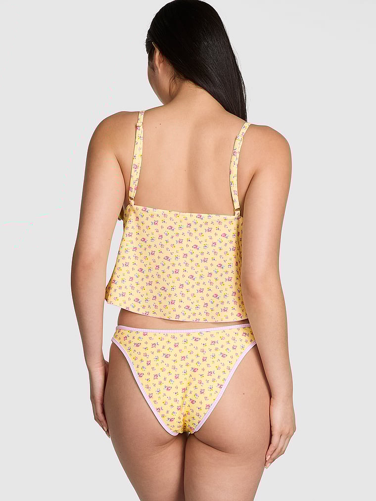 PINK von Frankies Bikinis Halle Flyaway Bikinioberteil, Blüte, onModelBack, 2 of 3 Gloria ist 5'9" oder 175cm und trägt 34D oder S