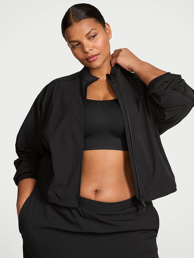 Victoria's Secret, VSX VSX ActiveFlex Jacke mit durchgehendem Reißverschluss, Schwarz, onModelFront, 1 of 4