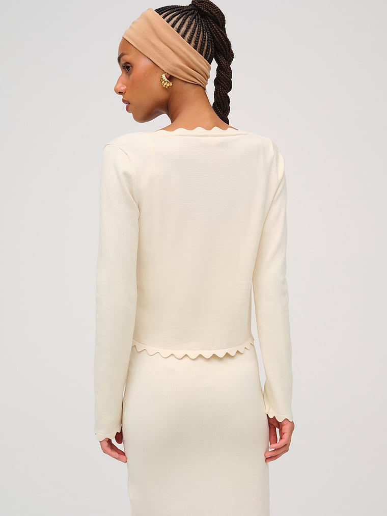 Victoria's Secret, For Love & Lemons Sisi Strickjacke mit Muschelsaum, Weiß/Elfenbein, onModelBack, 2 of 3