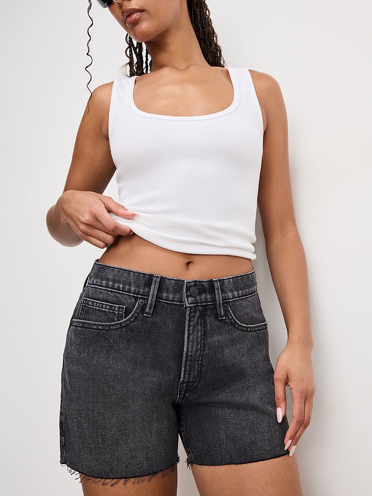 Victoria's Secret, Good American Good Standard Lange Shorts, offModelFront, 3 of 4