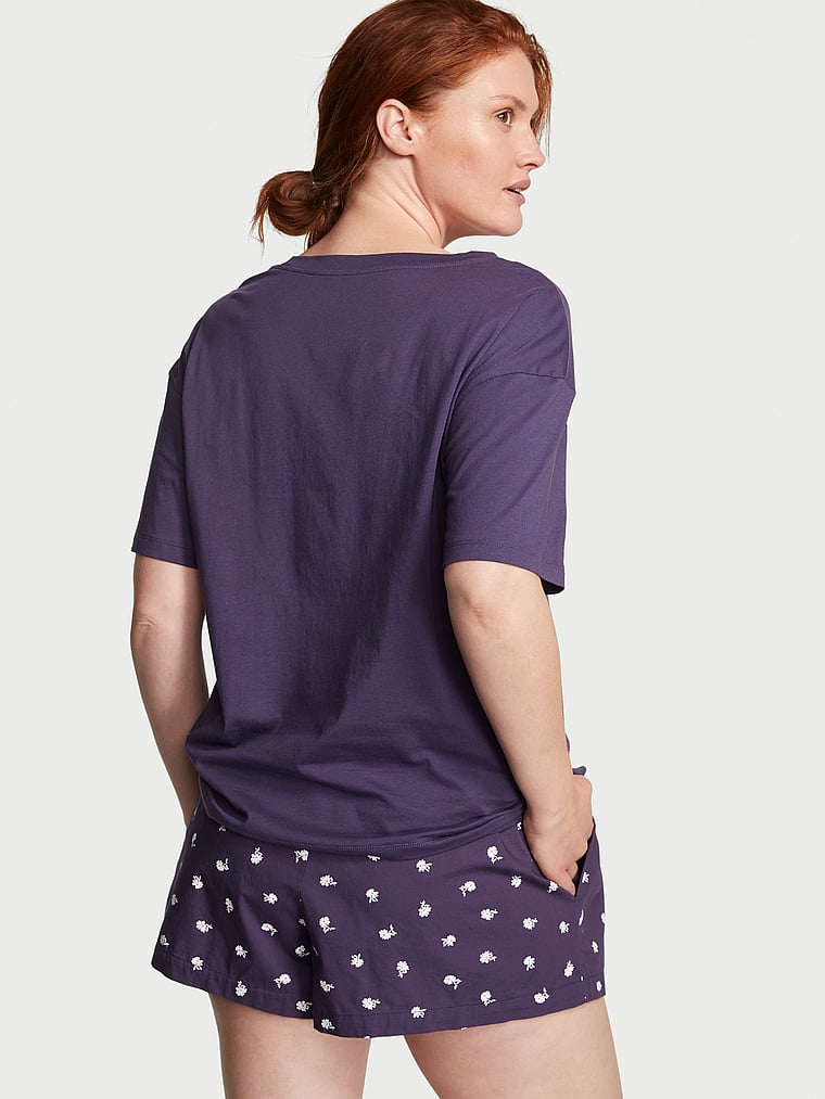 Victoria's Secret, Victoria's Secret Pyjama mit T-Shirt und Baumwoll-Shorts, onModelBack, 2 of 4