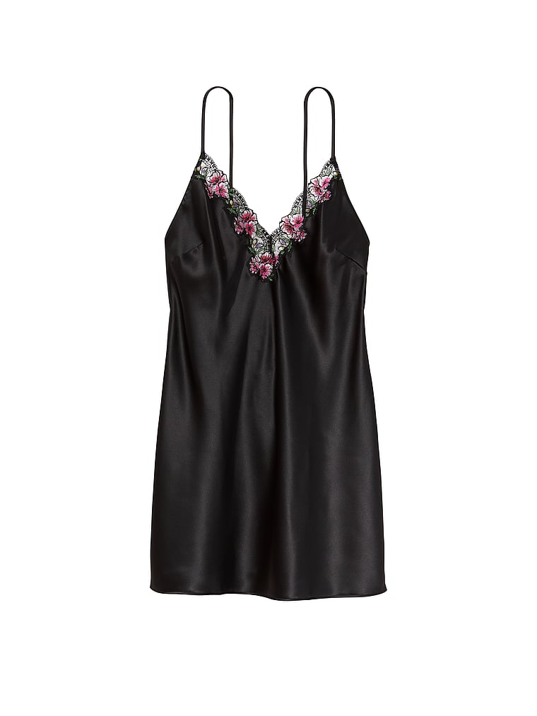 Victoria's Secret, Victoria's Secret Negligé aus Satin mit Spitzenbesatz, offModelFront, 3 of 4