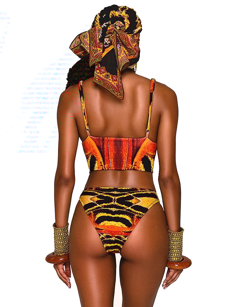 Victoria's Secret, Bfyne Amila Bikinioberteil, onModelFront, 1 of 3