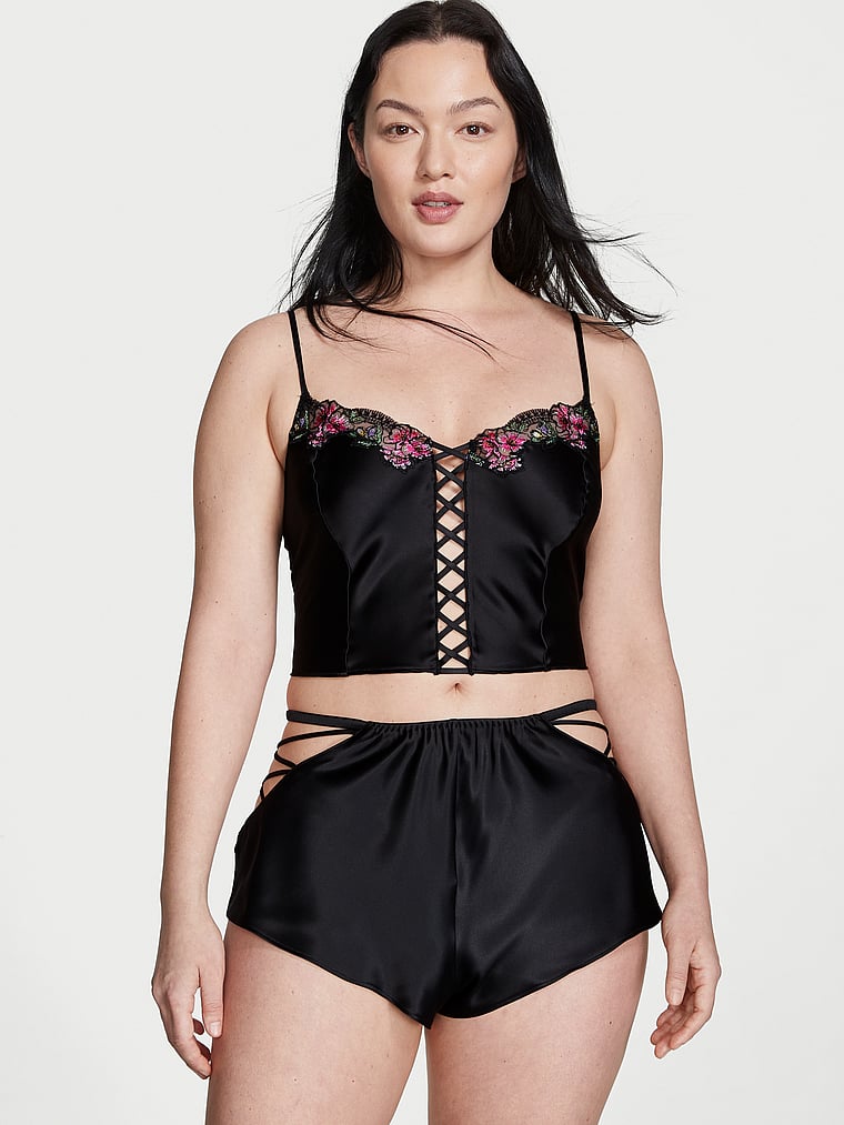 Victoria's Secret, Victoria's Secret Trägertop-Set aus Satin mit Schnürung, onModelFront, 1 of 4