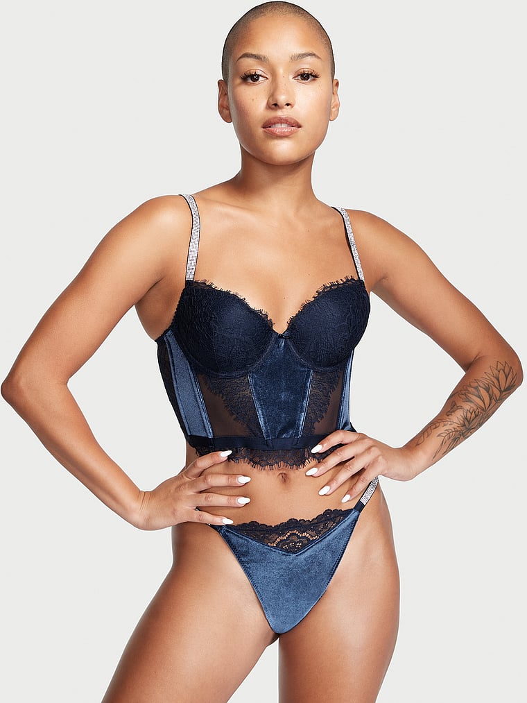 Victoria's Secret, Dream Angels Korsettoberteil aus Spitze und Samt mit Glanzriemen, onModelSide, 3 of 4