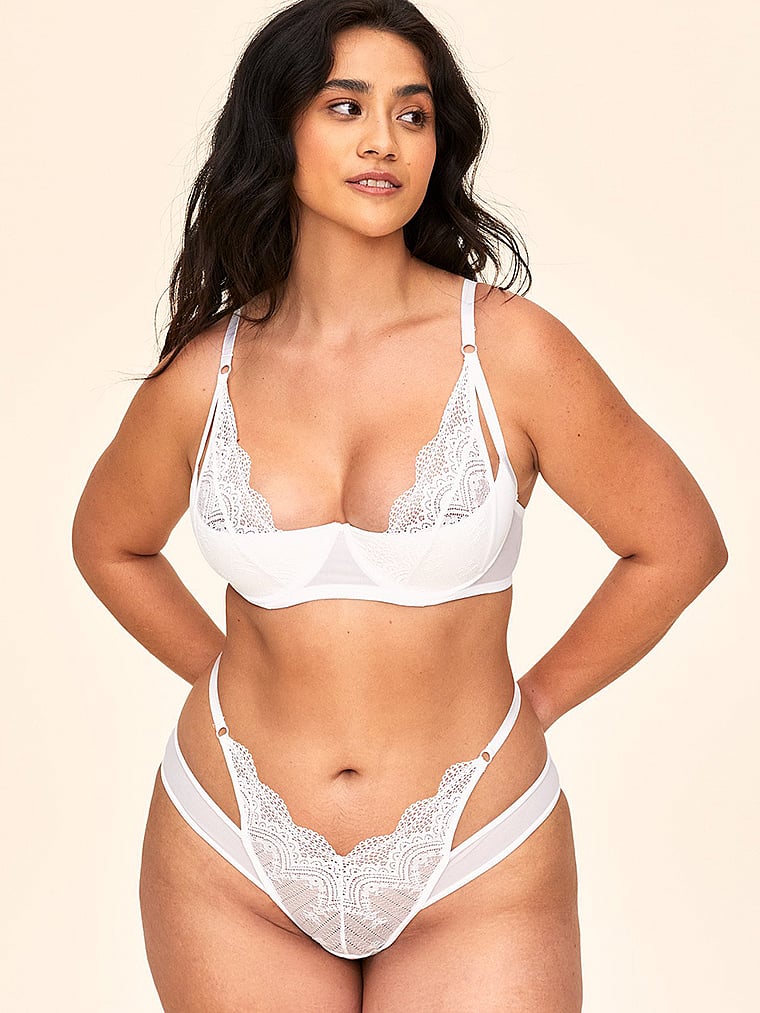 Victoria's Secret, Adore Me Kaia Balconette-BH, onModelSide, 3 of 4