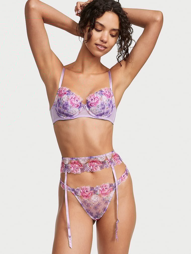 Victoria's Secret, Dream Angels Strumpfgürtel mit Blumenstickerei, onModelFront, 1 of 5