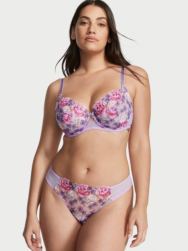 Victoria's Secret, Dream Angels String mit Blumenstickerei, onModelSide, 3 of 4