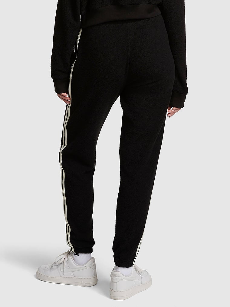 PINK Reverse Fleece High-Waist Gym Pants, Black, onModelBack, 2 of 4 Anabel is 5'8" or 173cm and wears Small