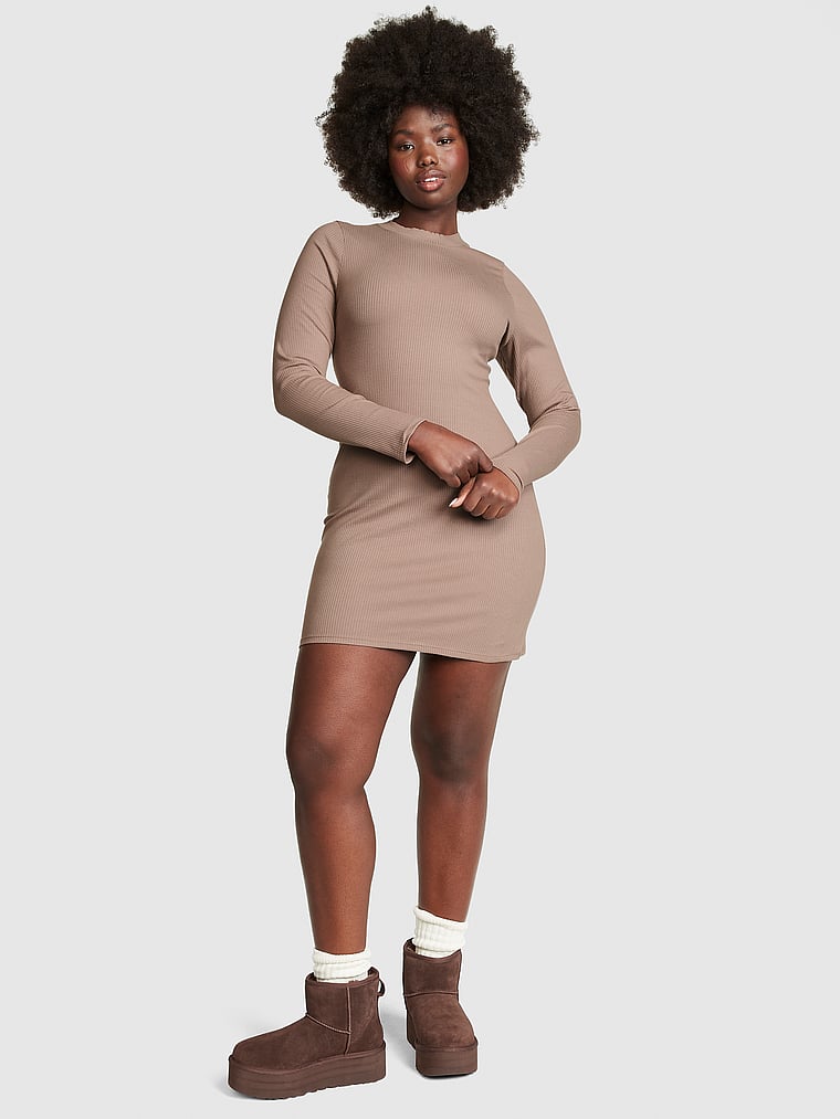 PINK Langärmeliges Kleid mit Rundhalsausschnitt aus Stretch-Baumwolle, onModelFront, 1 of 3