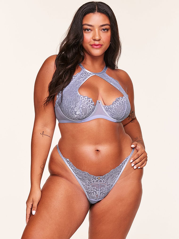 Victoria's Secret, Adore Me Talulah Balconnette-BH, onModelFront, 1 of 6